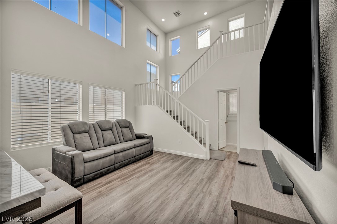 5055 Dodge Ridge Avenue