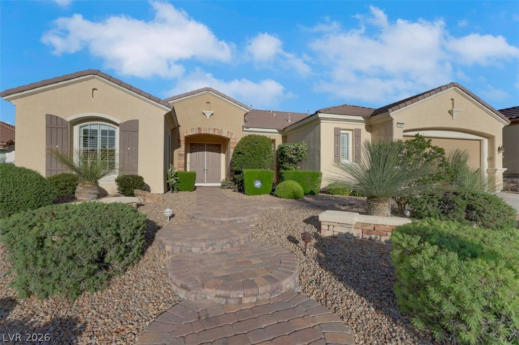 Photo of 2204 Canyonville Drive, Henderson, NV 89044 (MLS # 2768238)