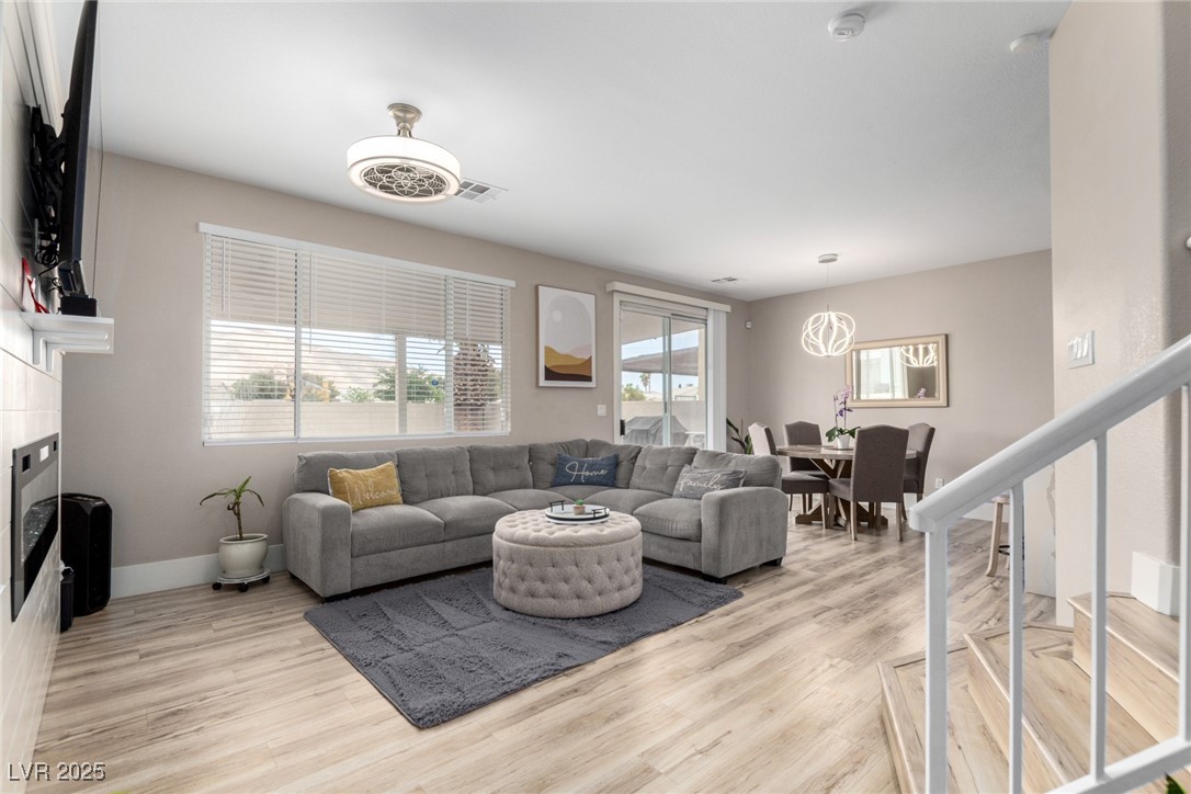 1360 Angel Falls Street, Las Vegas, Nevada image 7