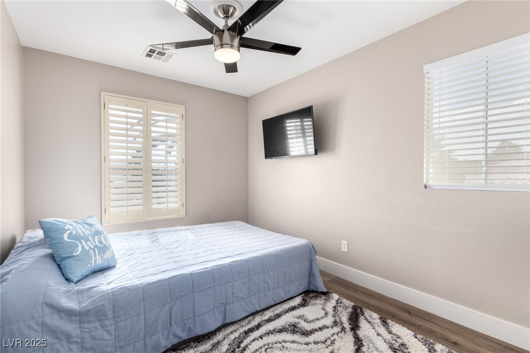1360 Angel Falls Street, Las Vegas, Nevada image 23