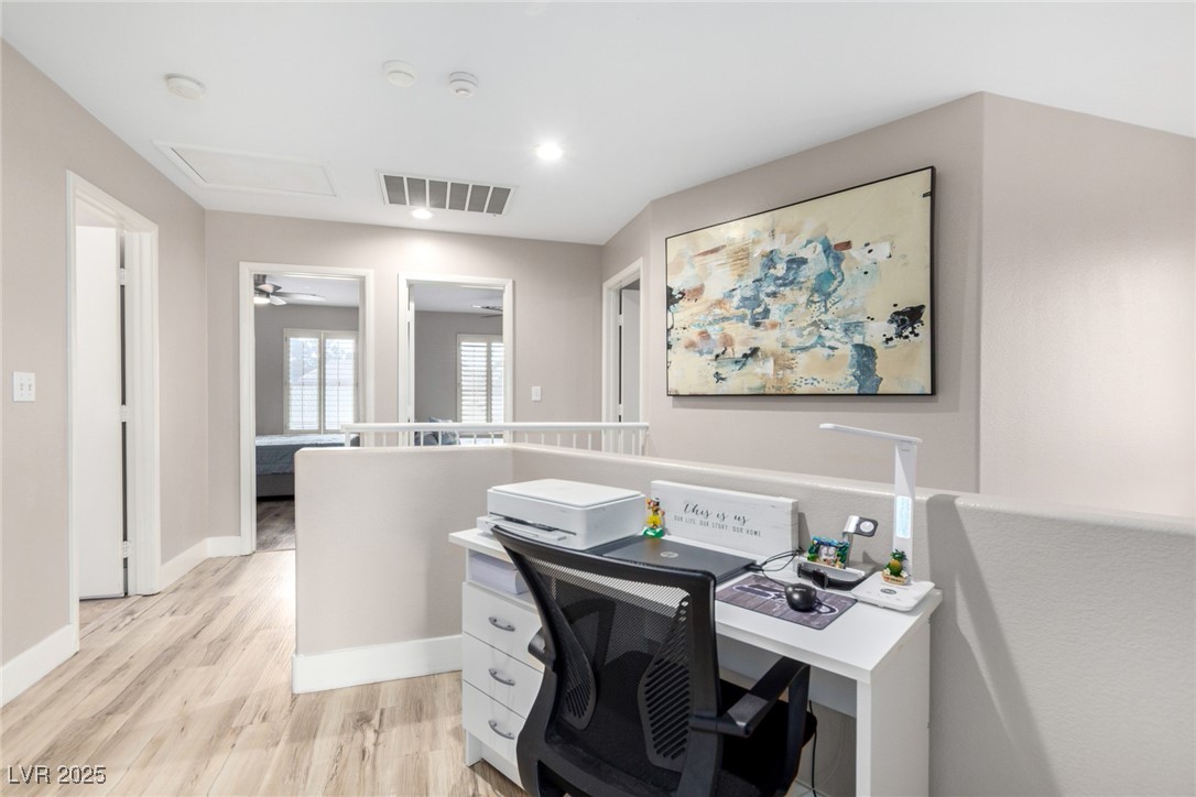 1360 Angel Falls Street, Las Vegas, Nevada image 17