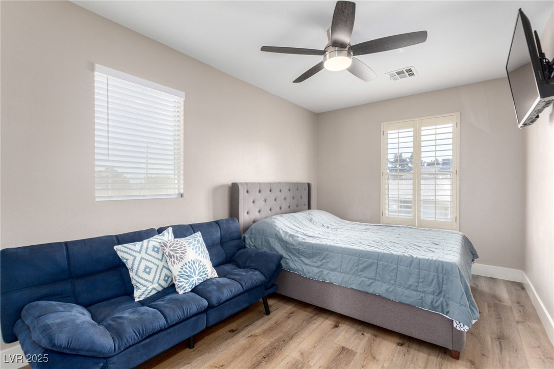 1360 Angel Falls Street, Las Vegas, Nevada image 25