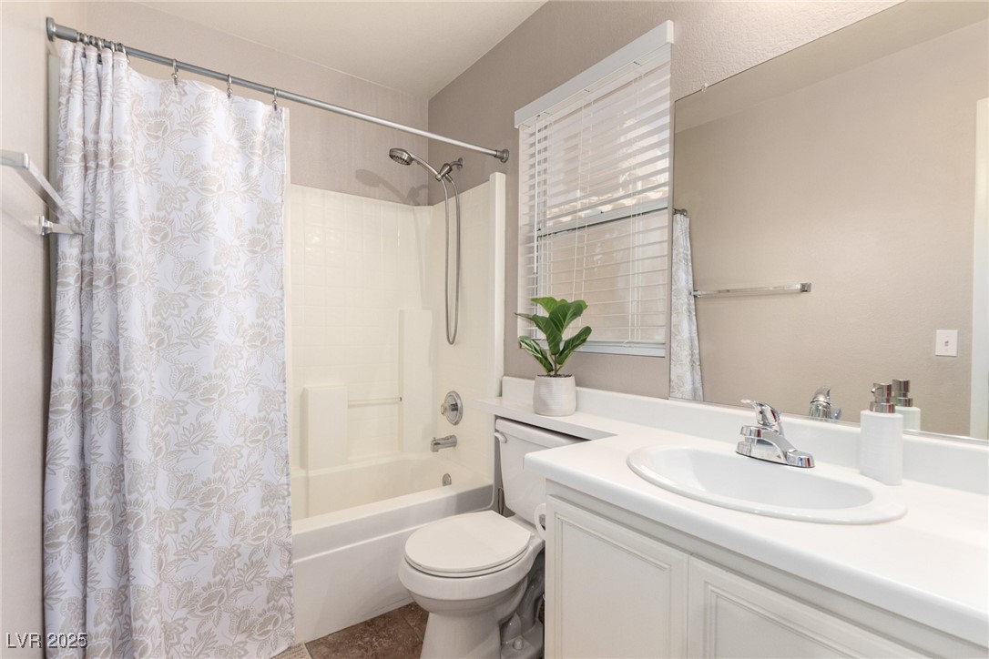 1360 Angel Falls Street, Las Vegas, Nevada image 27