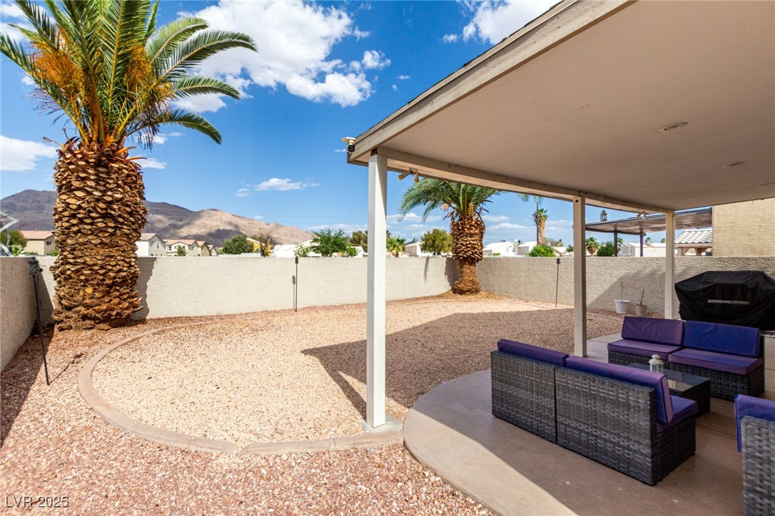 1360 Angel Falls Street, Las Vegas, Nevada image 33