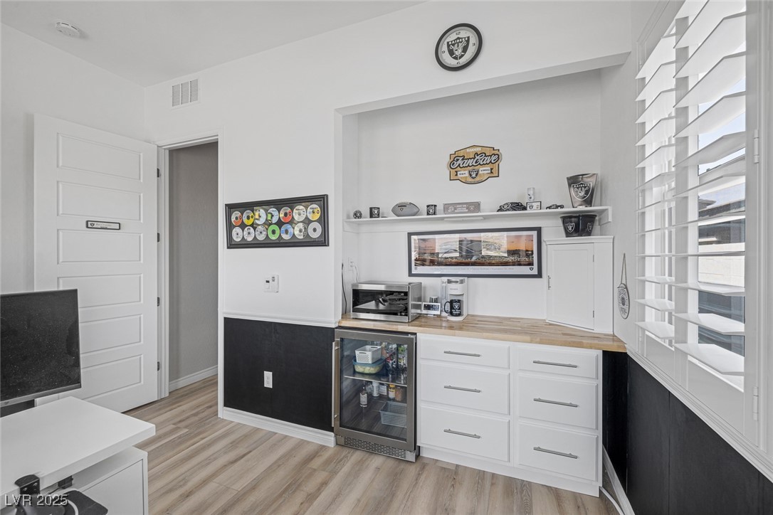 Las Vegas, Nevada 89138, United States, 3 Bedrooms Bedrooms, ,2 BathroomsBathrooms,Residential,Active,103668