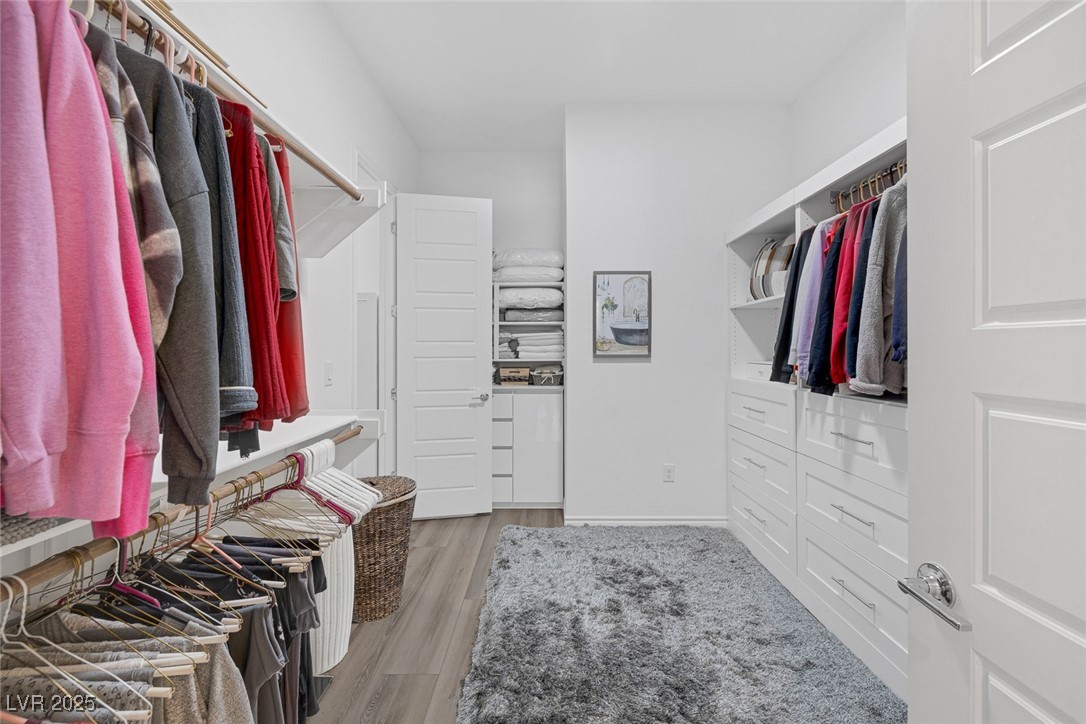 Las Vegas, Nevada 89138, United States, 3 Bedrooms Bedrooms, ,2 BathroomsBathrooms,Residential,Active,103668