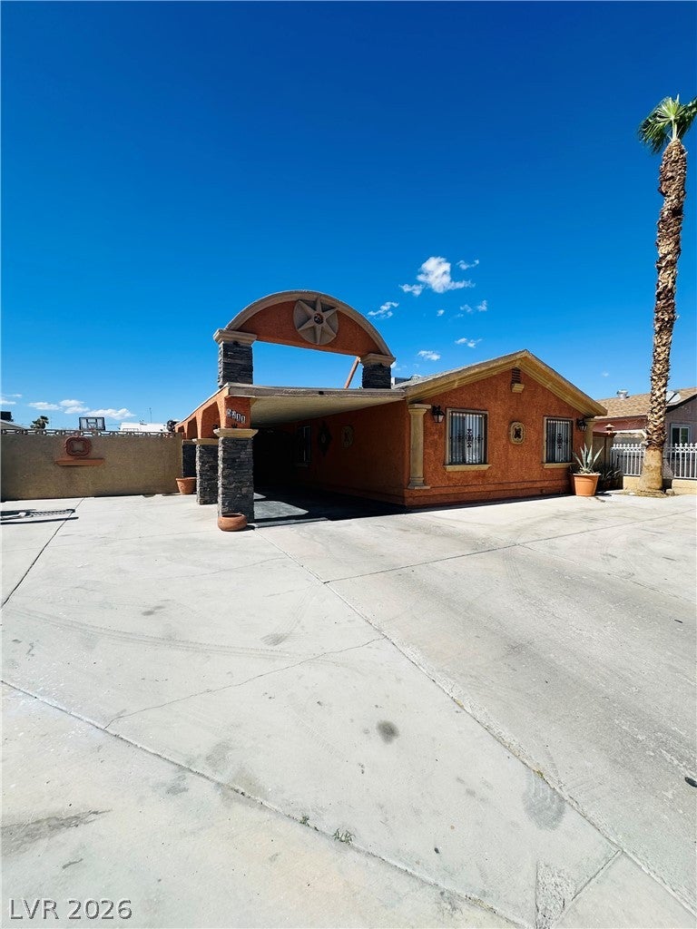 5211 Gloucester Circle