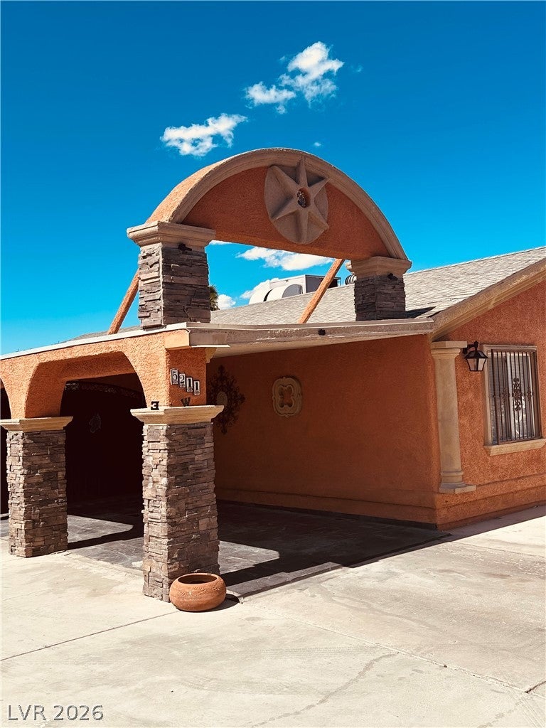 5211 Gloucester Circle
