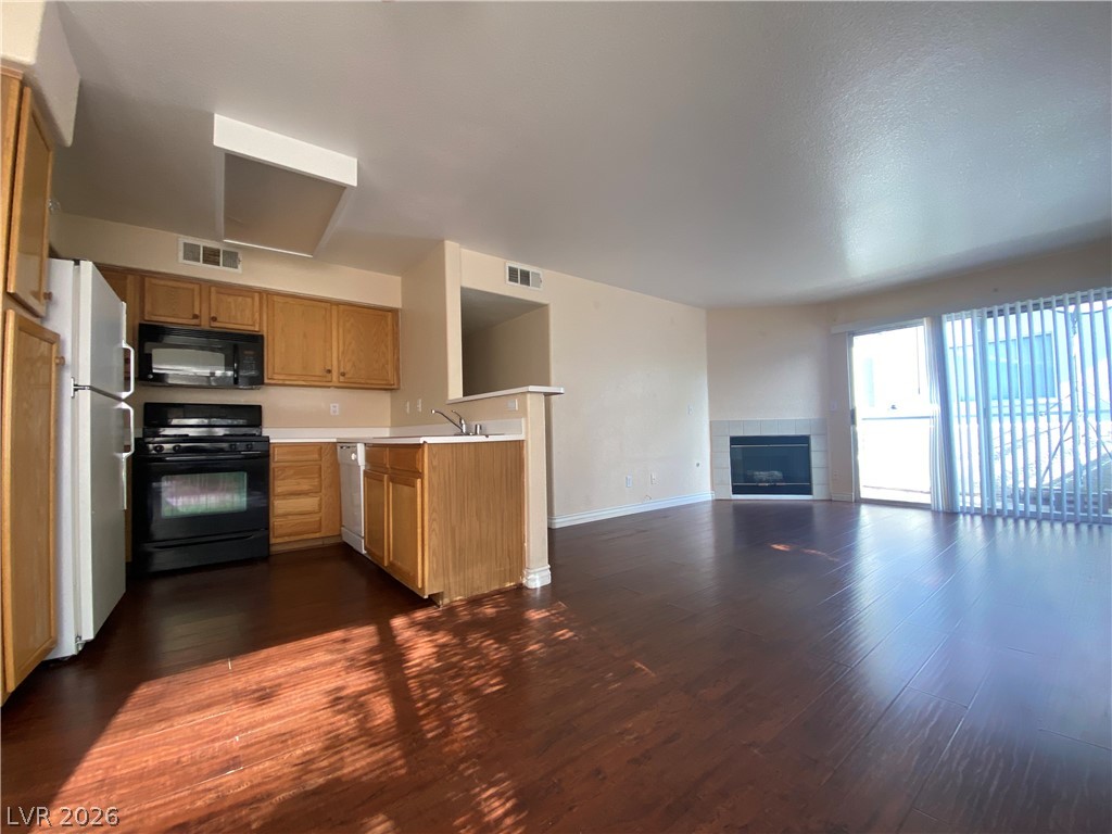 3152 Tarpon Drive 204