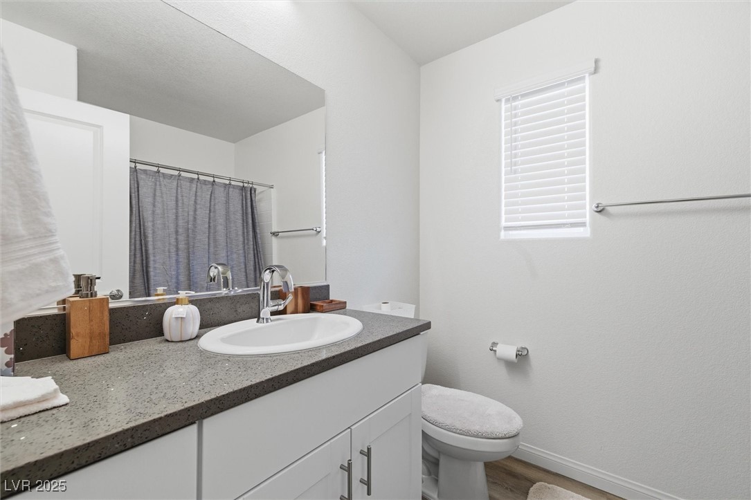 Las Vegas, Nevada 89129, United States, 3 Bedrooms Bedrooms, ,3 BathroomsBathrooms,Residential,Active,246330