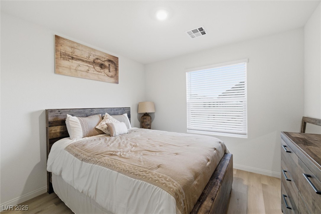 Las Vegas, Nevada 89129, United States, 3 Bedrooms Bedrooms, ,3 BathroomsBathrooms,Residential,Active,246330