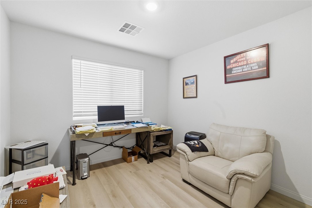 Las Vegas, Nevada 89129, United States, 3 Bedrooms Bedrooms, ,3 BathroomsBathrooms,Residential,Active,246330