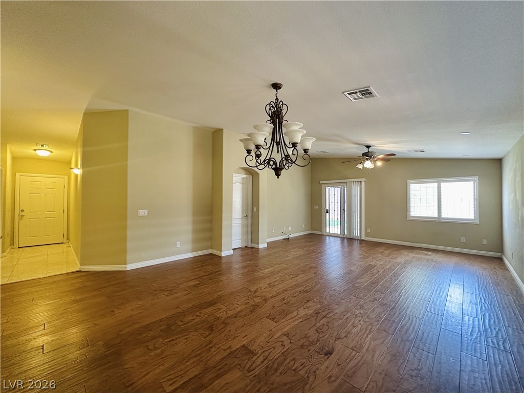 4585 Grindle Point Street