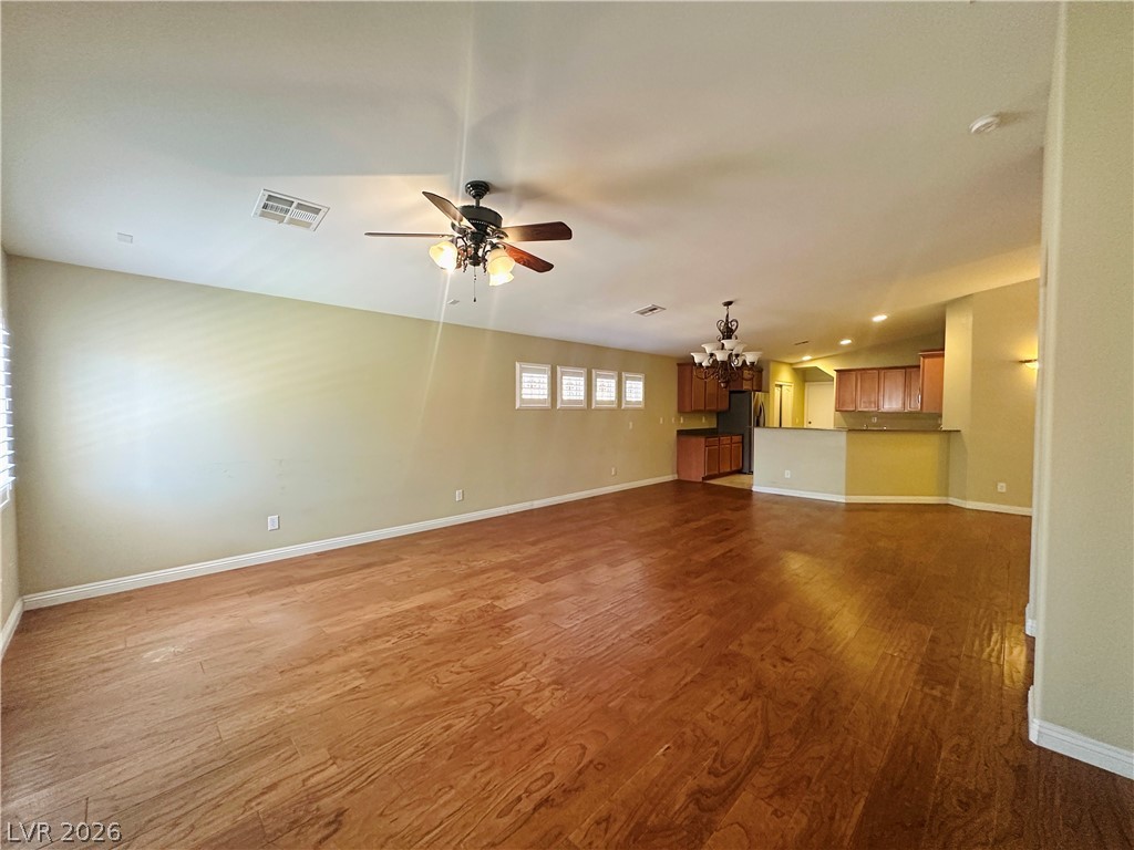 4585 Grindle Point Street