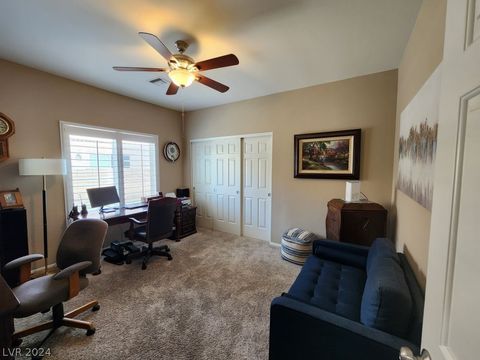 Single Family Residence in Laughlin NV 1236 Country Club Drive 41.jpg