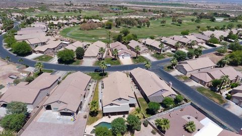 Single Family Residence in Laughlin NV 1236 Country Club Drive 10.jpg