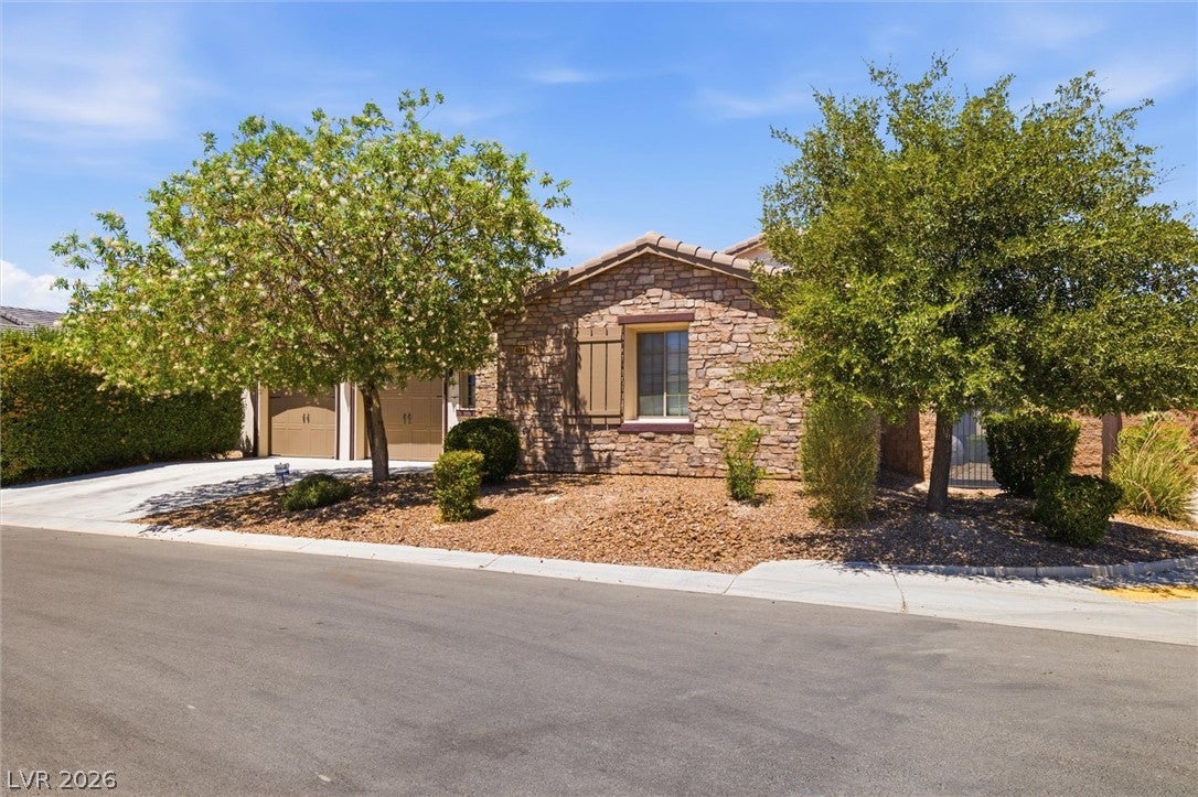 4384 Deliza Lane