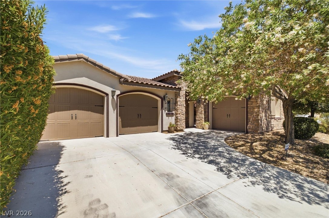 4384 Deliza Lane