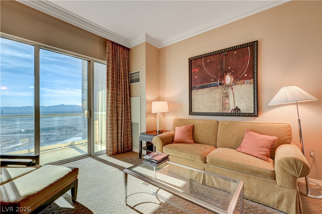 135 HARMON Avenue 702