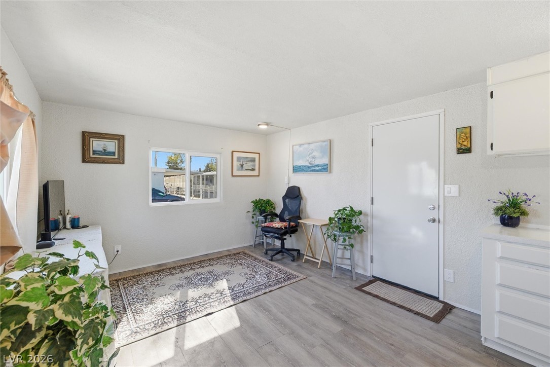 210 W Bonnie Claire Court