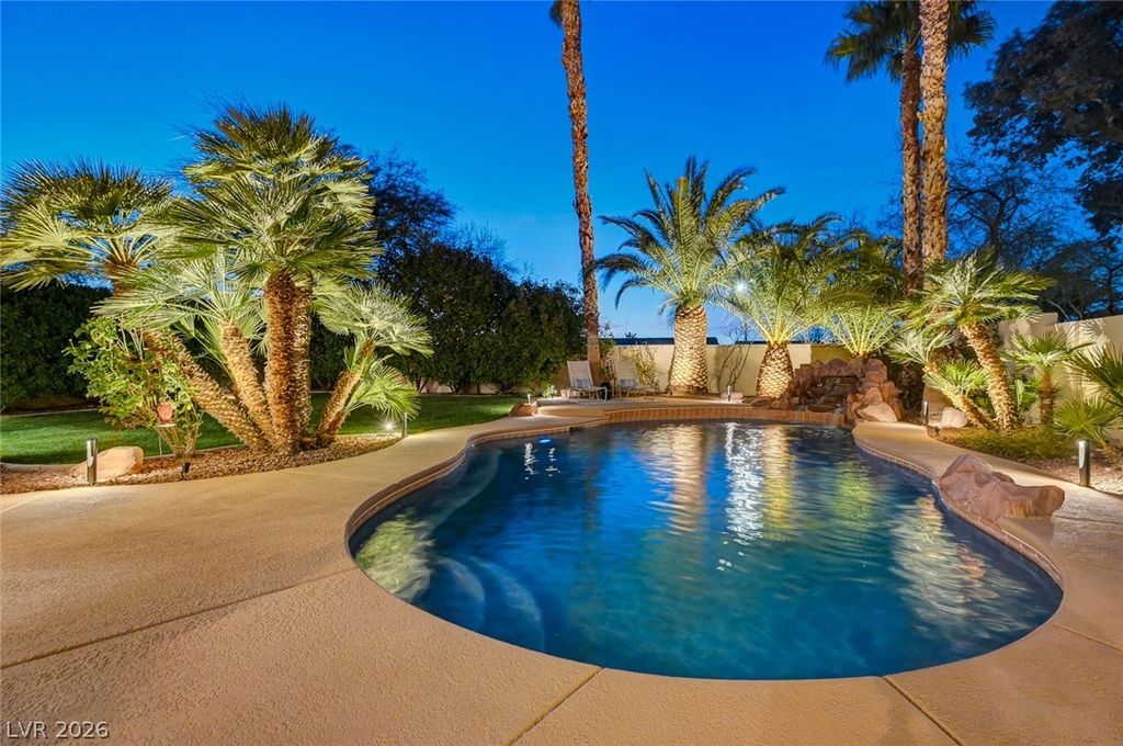 Photo of 2940 Genova Court, Henderson, NV 89052 (MLS # 2763088)