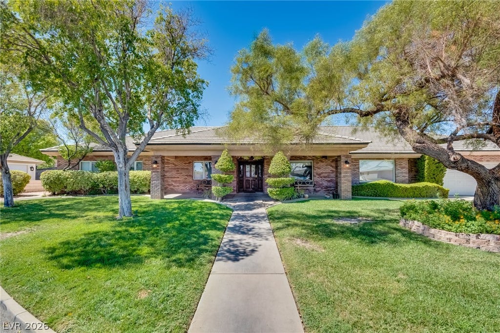 Photo of 8885 Hickam Avenue, Las Vegas, NV 89129 (MLS # 2815790)