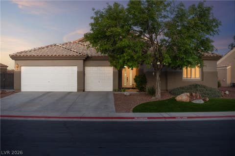 Homes For Sale - 7646 Majestic Springs Drive<br/> Las Vegas, NV 89131