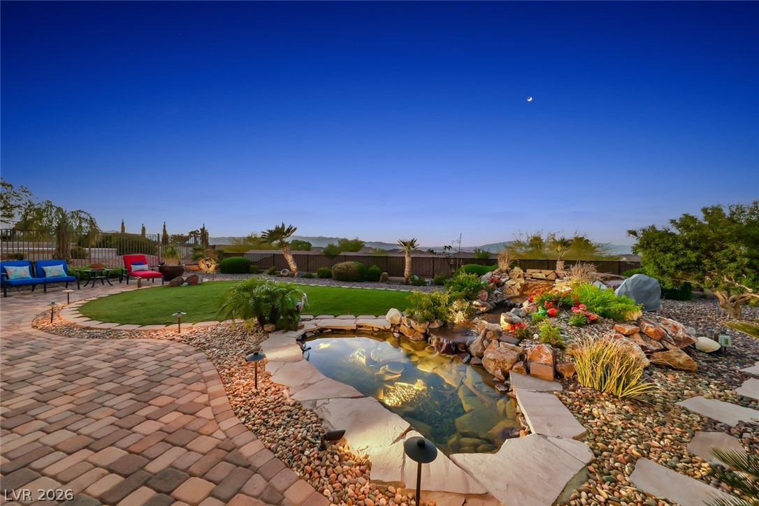 2366 Rosendale Village Avenue