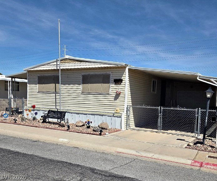3652 Katmai Drive