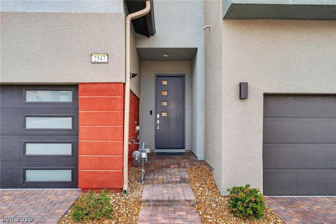 2547 Campaldo Street