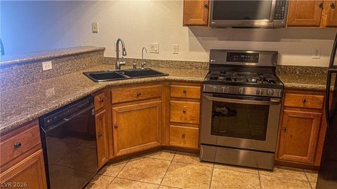 50 Aura De Blanco Street 4201 Henderson NV 89074