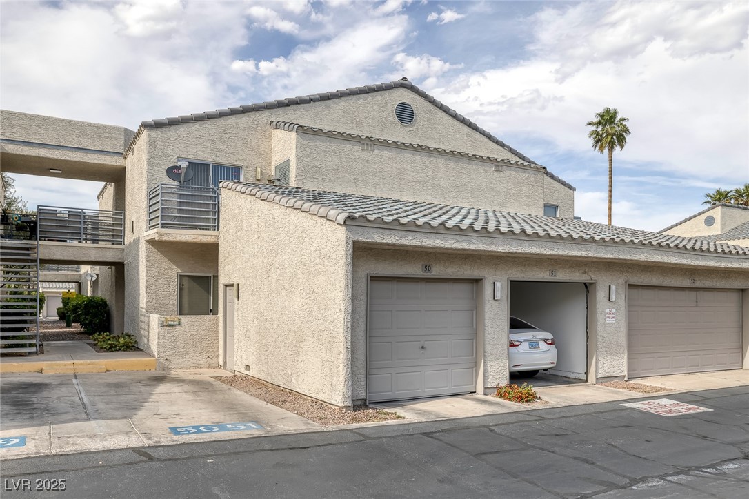 6250 W Flamingo Road 51