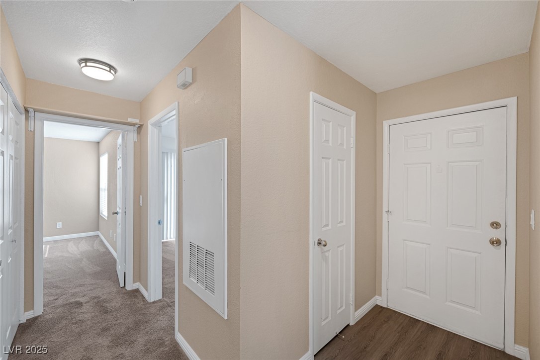 Las Vegas, Nevada 89103, United States, 2 Bedrooms Bedrooms, ,2 BathroomsBathrooms,Residential,Active,147725