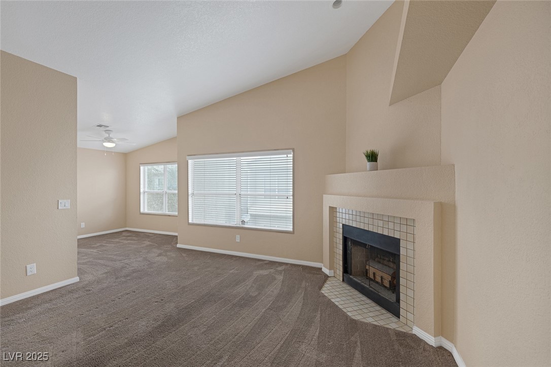 Las Vegas, Nevada 89103, United States, 2 Bedrooms Bedrooms, ,2 BathroomsBathrooms,Residential,Active,147725