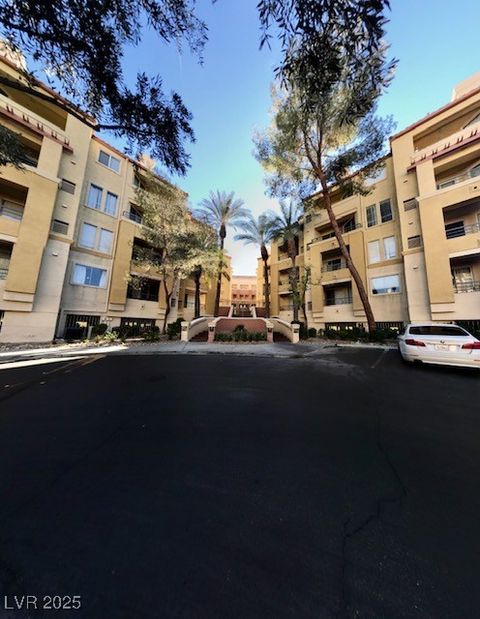 Photo of 230 E FLAMINGO Road #236, Las Vegas, NV 89169 (MLS # 2740653)