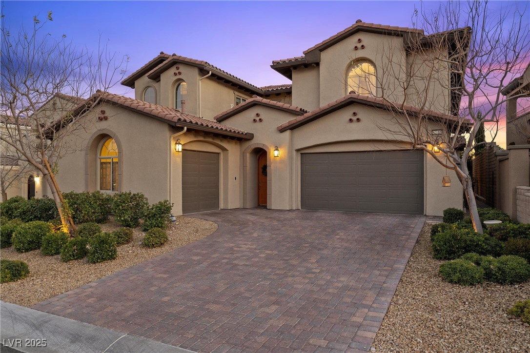 12125 Edgehurst Court