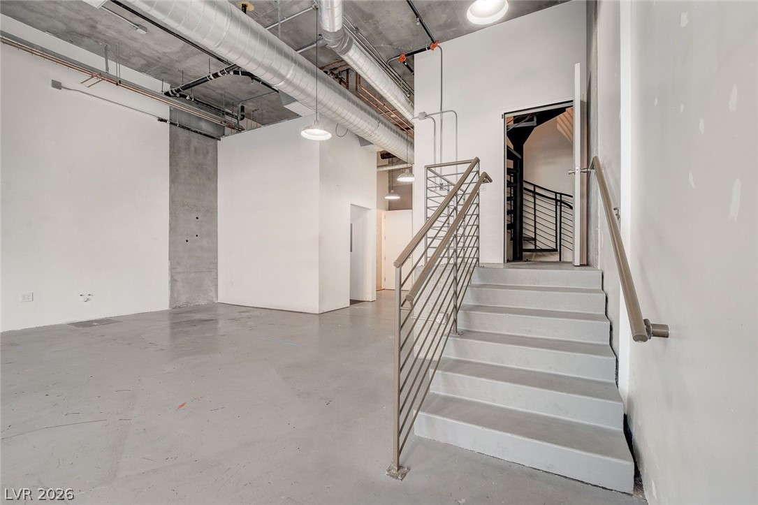 353 E Bonneville Avenue 181/281