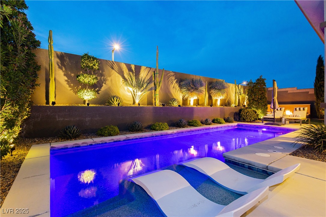 12382 Tudor Arch Drive