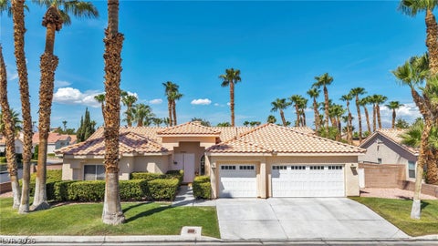 Homes For Sale - 5569 Wild Olive Street<br/> Las Vegas, NV 89118