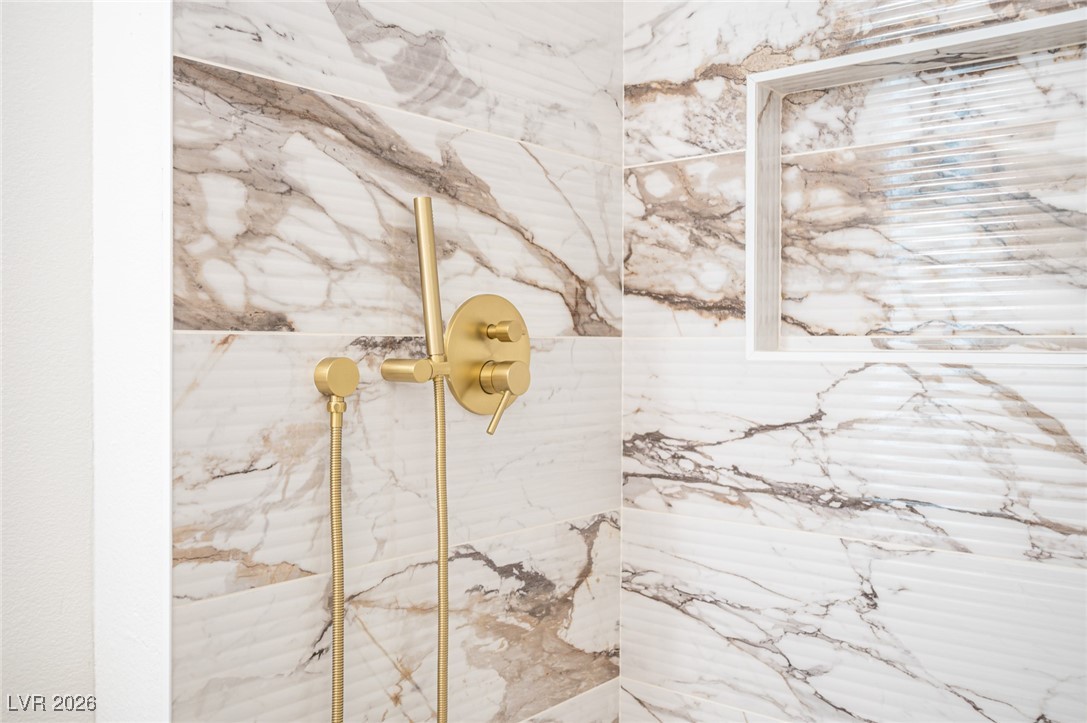 Properties 1 3408 Calle De Corrida