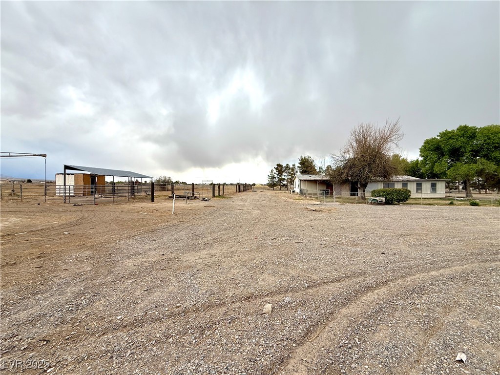 1850 W Simkins Road, Pahrump, Nevada image 4