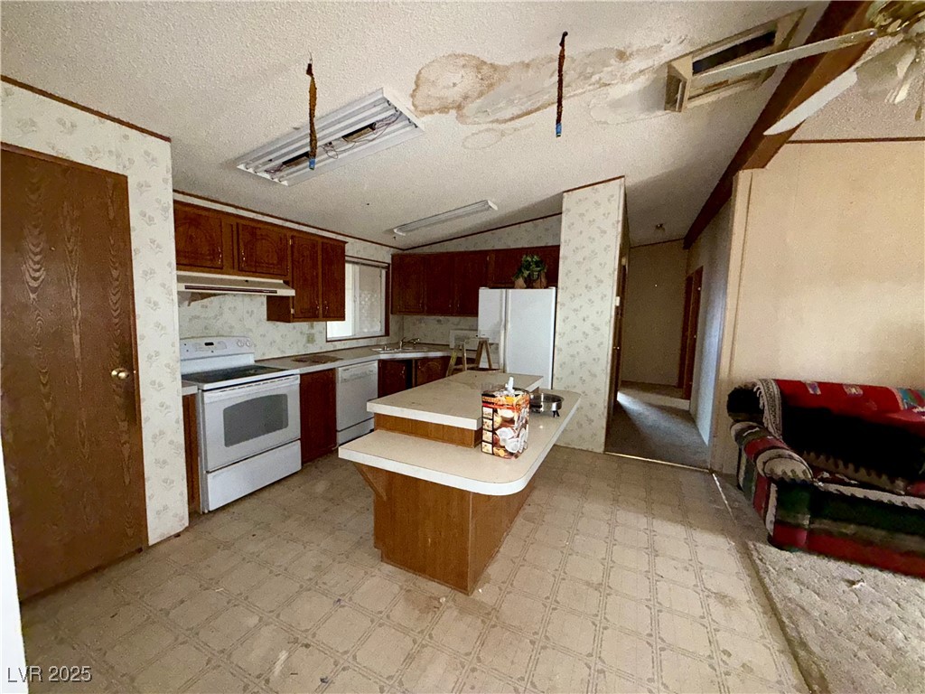 1850 W Simkins Road, Pahrump, Nevada image 15