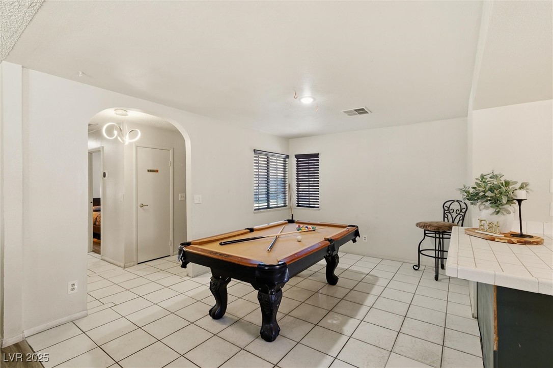 Las Vegas, Nevada 89103, United States, 3 Bedrooms Bedrooms, ,4 BathroomsBathrooms,Residential,Active,253244