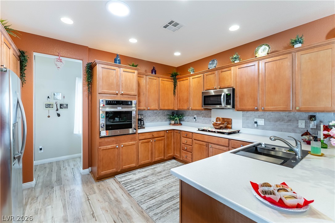 7324 Royal Melbourne Drive