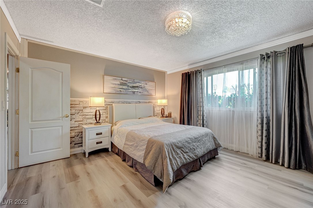 3266 Mountain Spring Road, Las Vegas, Nevada image 15