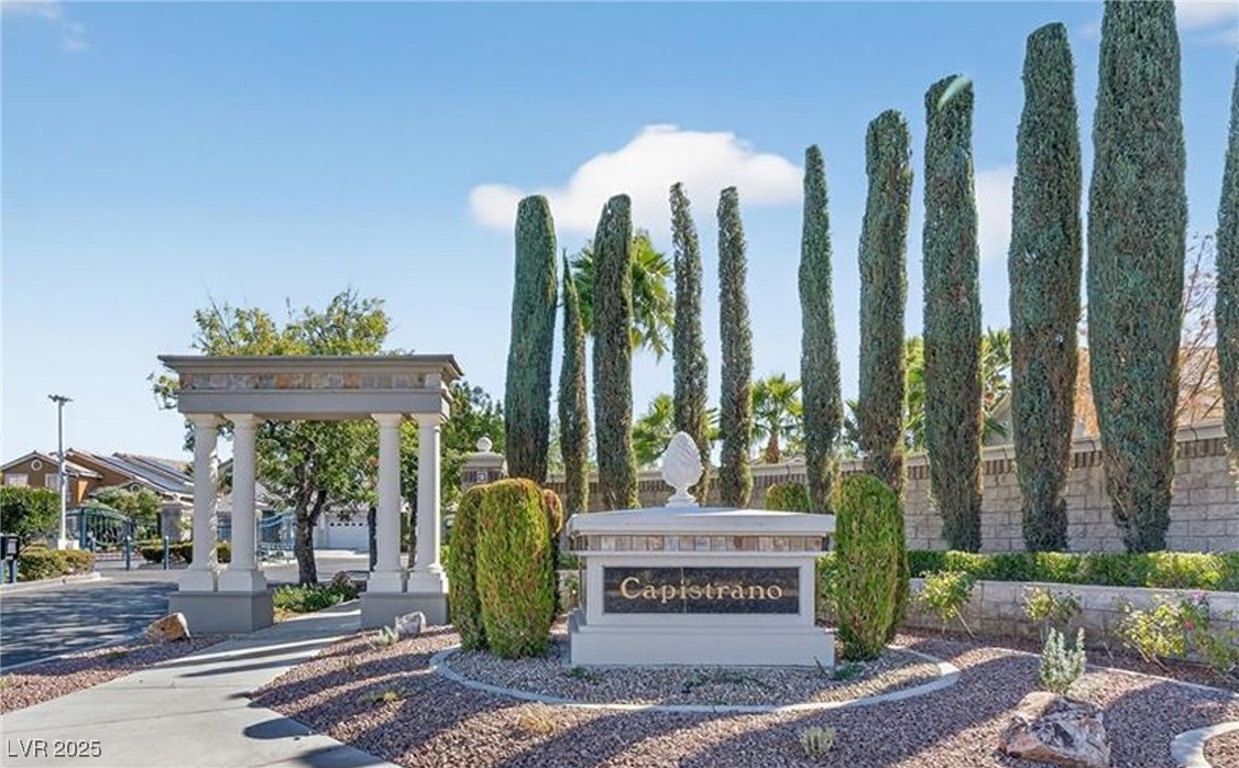 3071 Misty Moon Avenue