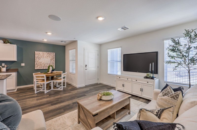 978 Desert Spruce