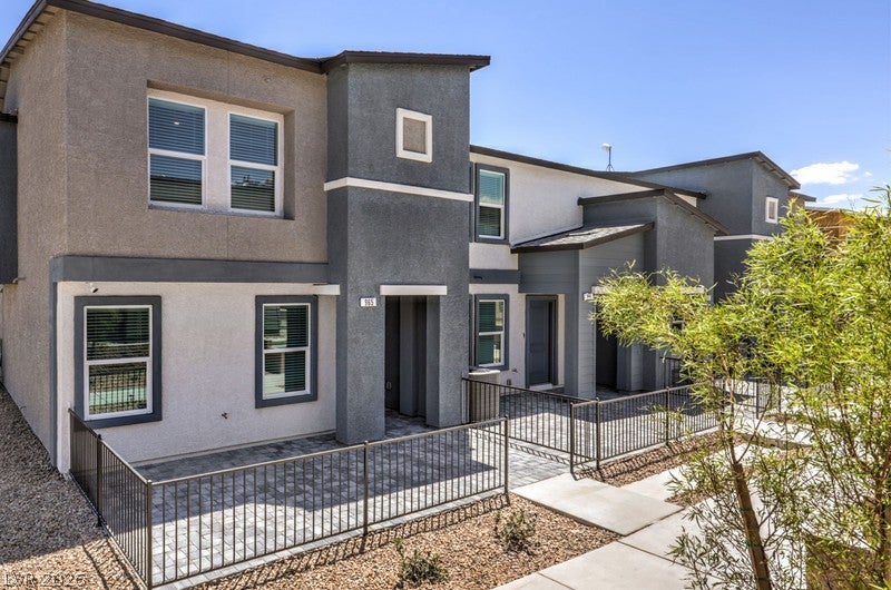 978 Desert Spruce