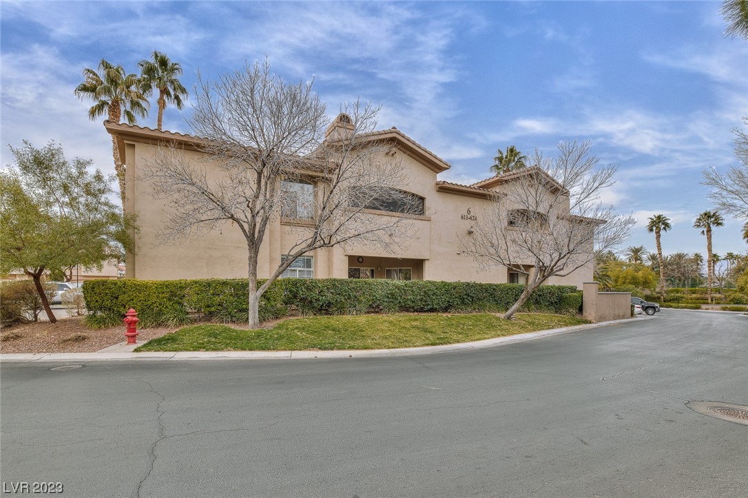 Photo 5 of 50 of 2050 W Warm Springs Road 611 condo