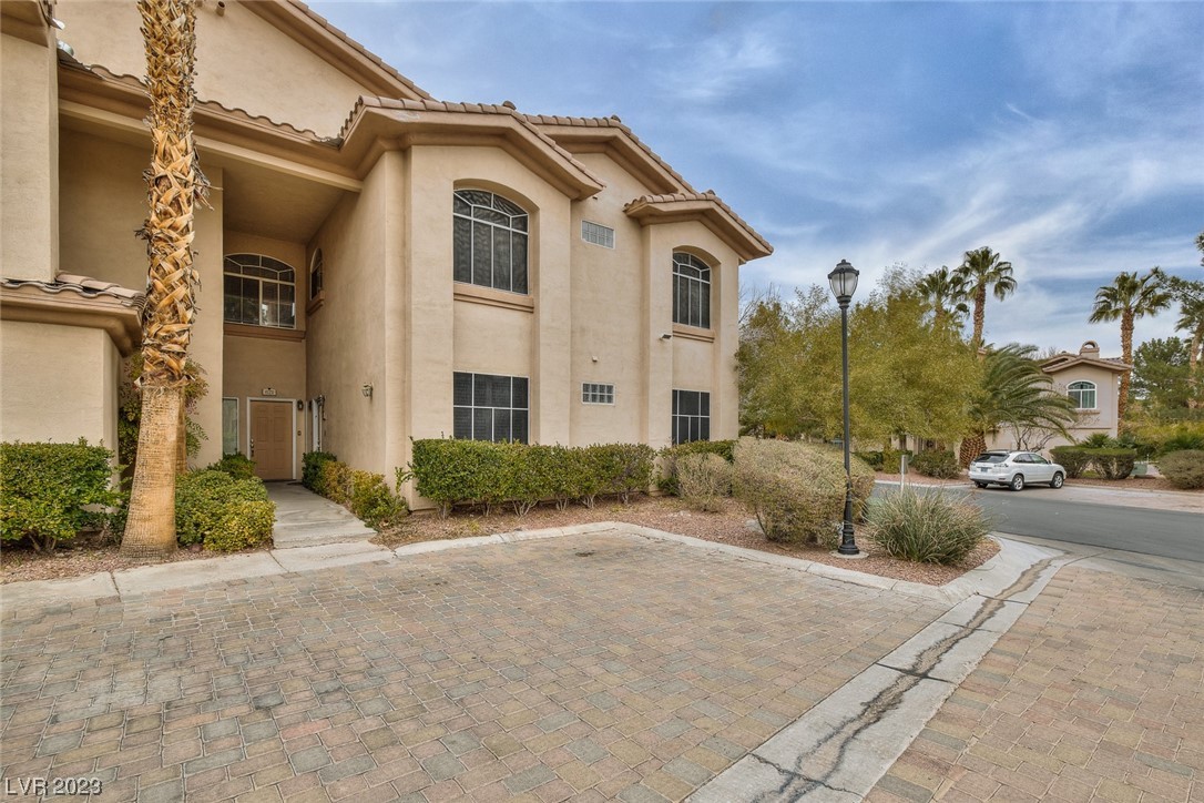 Photo 4 of 50 of 2050 W Warm Springs Road 611 condo